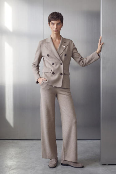 Broş Detaylı Çift Düğmeli Vatkalı Vizon Triko Blazer Ceket - Join Us