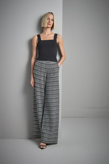 Kare Yaka Siyah Triko Crop Top - Join Us